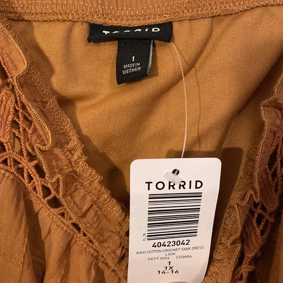 Gold cotton maxi dress with crochet details torrid size 1 - Picture 3 of 5